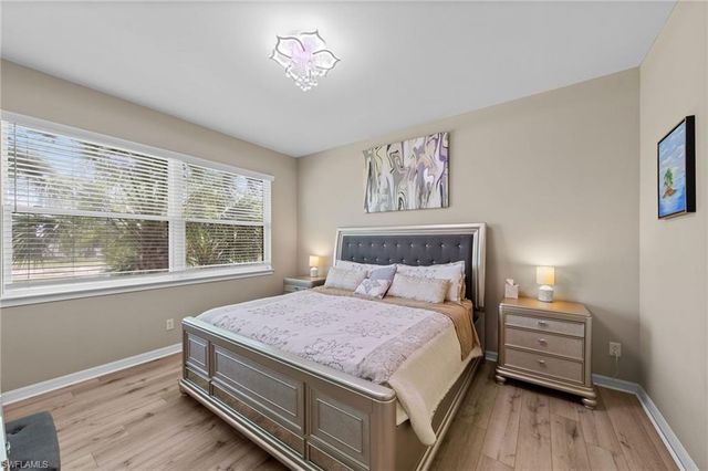 9366 Pocida CT 202, Naples, FL 34119