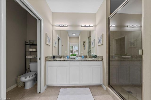 9366 Pocida CT 202, Naples, FL 34119
