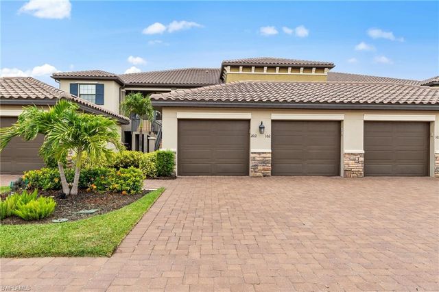9366 Pocida CT 202, Naples, FL 34119