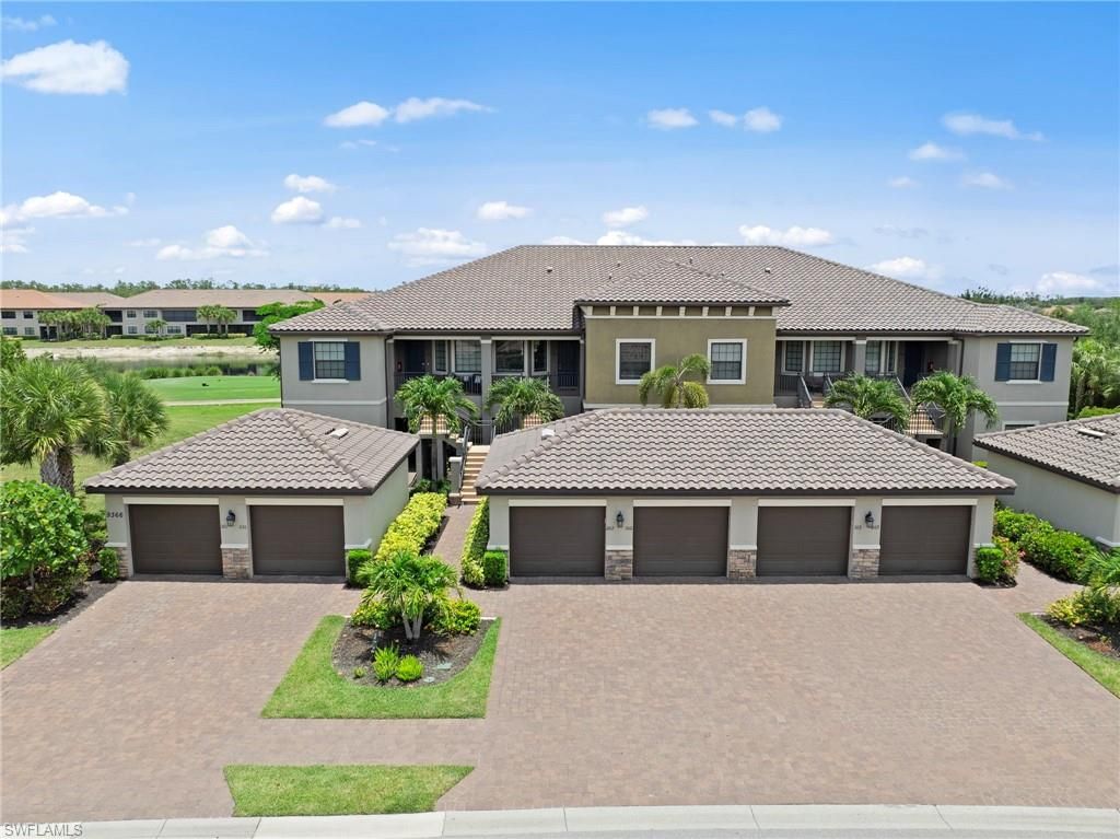 9366 Pocida CT 202, Naples, FL 34119