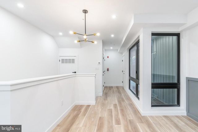 1527 OGDEN ST #1, Philadelphia, PA 19130