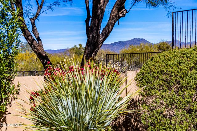 33655 N 78TH Place, Scottsdale, AZ 85266