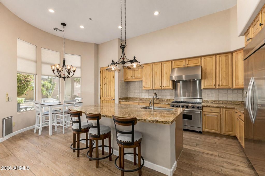 Image 22 of property listing at 33655 N 78TH Place, Scottsdale, AZ 85266