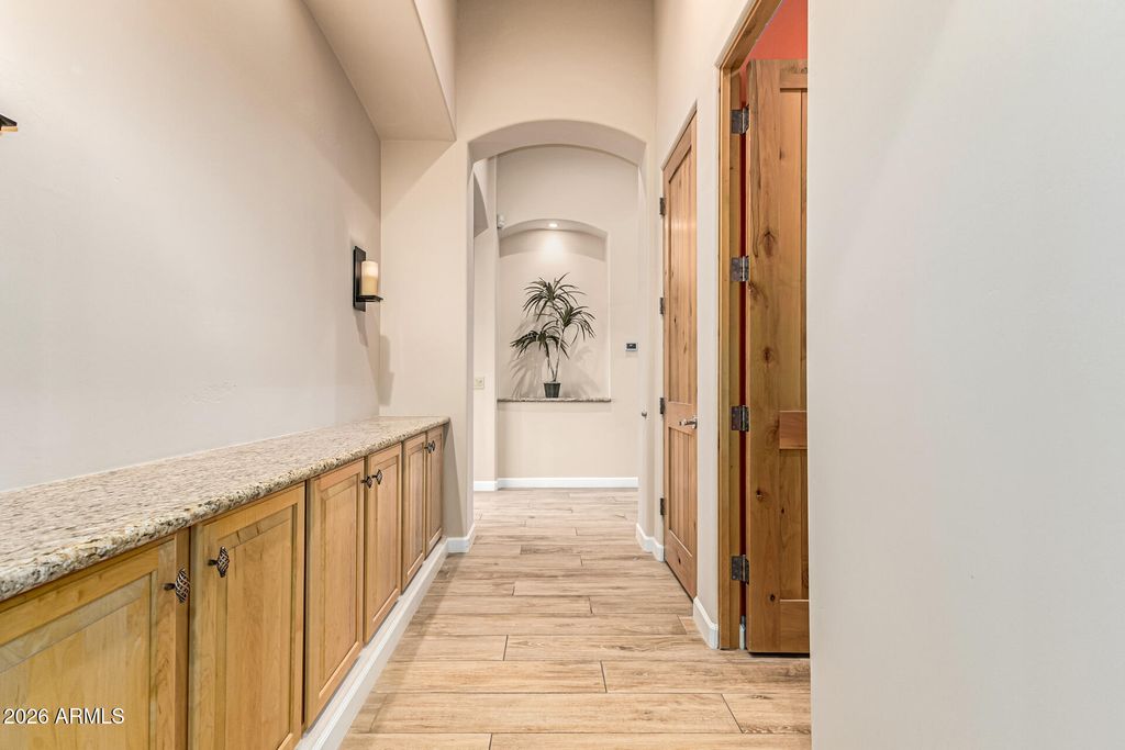 Image 27 of property listing at 33655 N 78TH Place, Scottsdale, AZ 85266