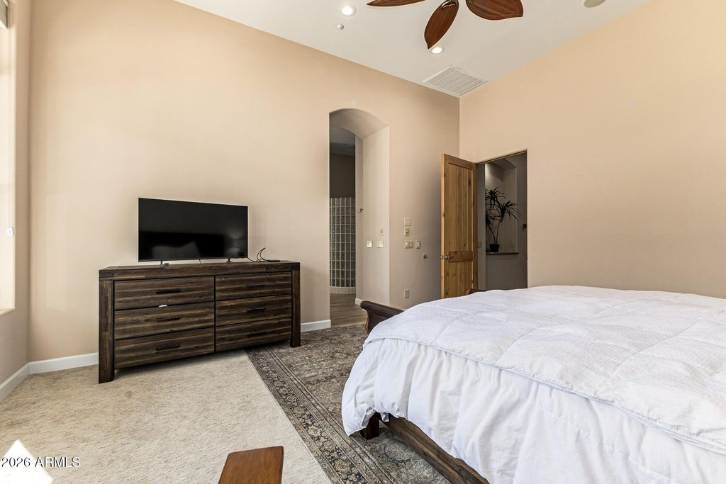 Image 31 of property listing at 33655 N 78TH Place, Scottsdale, AZ 85266