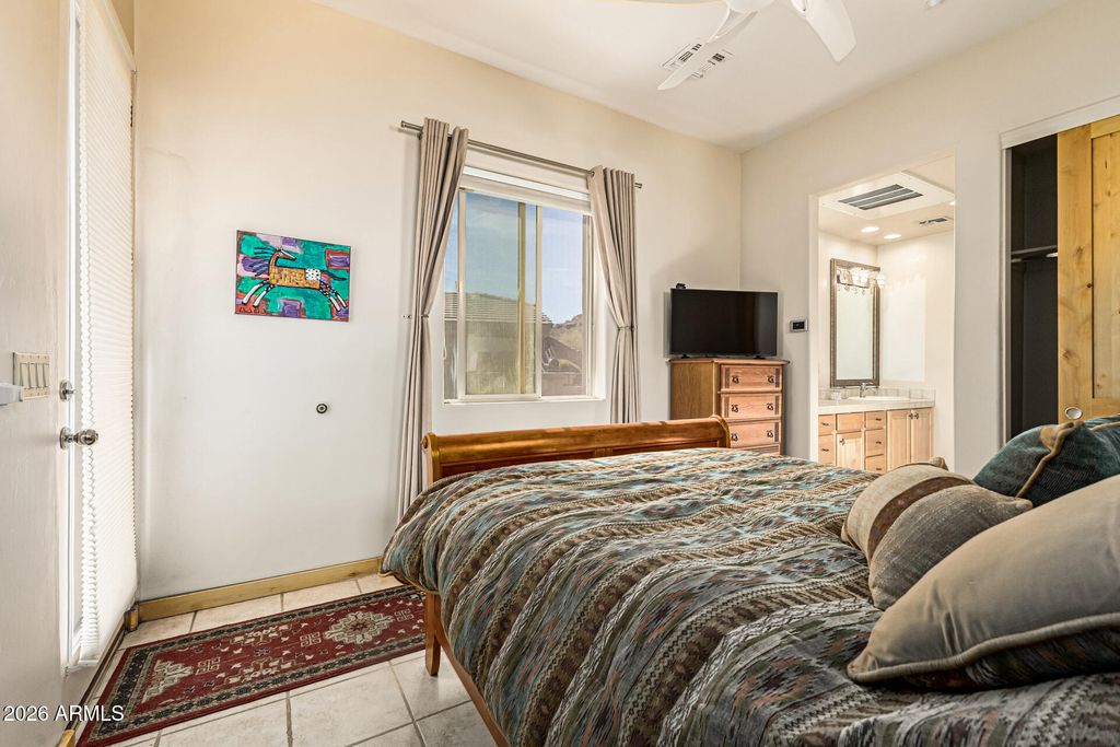 Image 46 of property listing at 33655 N 78TH Place, Scottsdale, AZ 85266