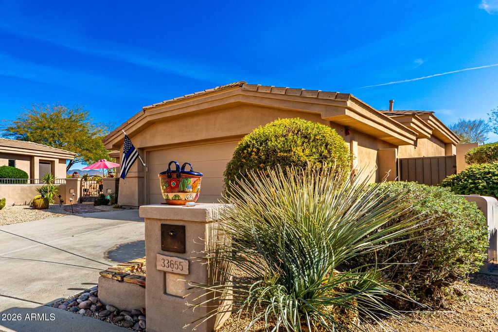 Image 6 of property listing at 33655 N 78TH Place, Scottsdale, AZ 85266