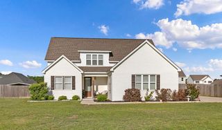 501 Early Walden Rd, Headland, AL 36345