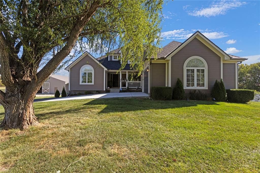 12321 Alley Jackson Road, Lee's Summit, MO 64086