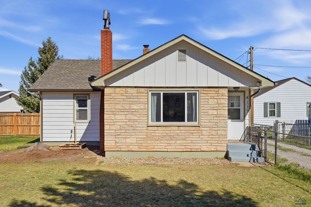 4117 CANYON LAKE DR, Rapid City, SD 57702