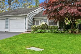 9 Baldwin Court 9, Ridge, NY 11961