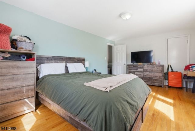 21 Moore Pl 1, Belleville Twp., NJ 07109