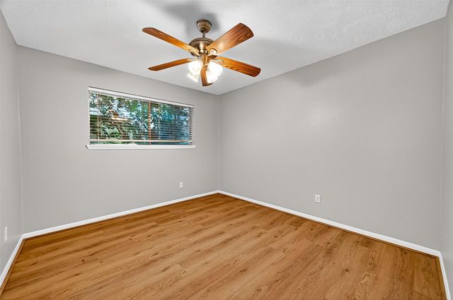 9602 S Petersham Drive, Houston, TX 77031