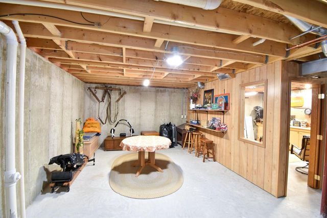 2711 PORTER ROAD, Plover, WI 54467