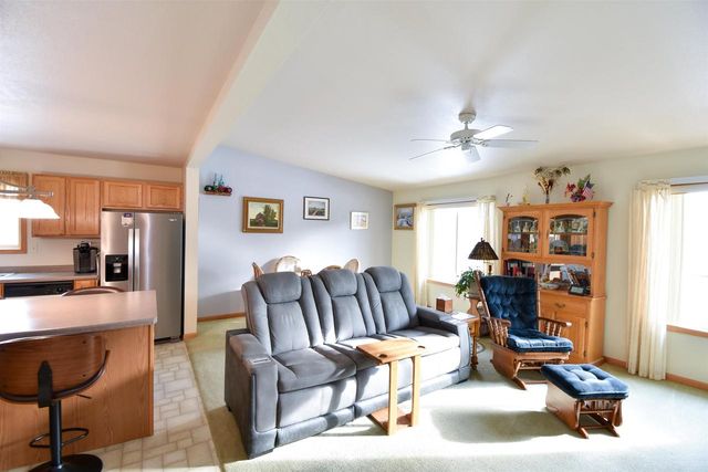 2711 PORTER ROAD, Plover, WI 54467