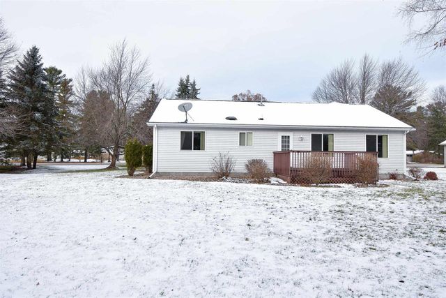 2711 PORTER ROAD, Plover, WI 54467