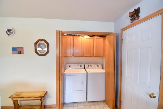 2711 PORTER ROAD, Plover, WI 54467