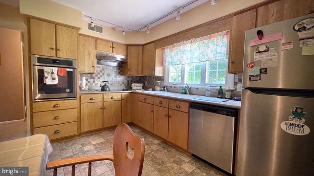 134 S FAIRFIELD DR, Dover, DE 19901