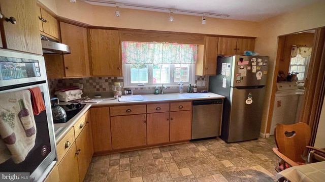 134 S FAIRFIELD DR, Dover, DE 19901