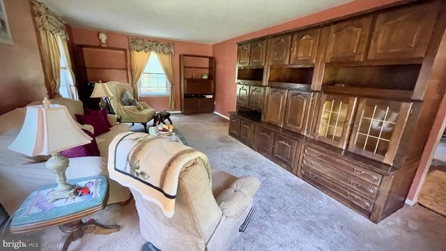 134 S FAIRFIELD DR, Dover, DE 19901