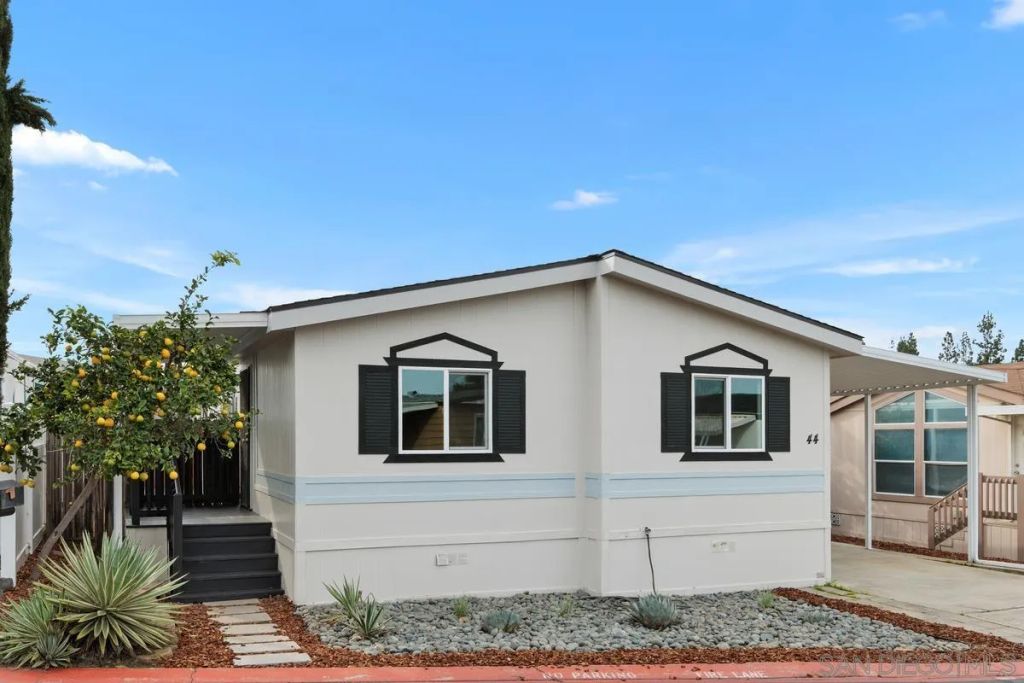 1750 Citracado 44, Escondido, CA 92029