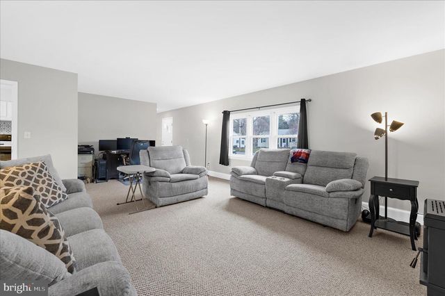 208 ELM ST, Centreville, MD 21617