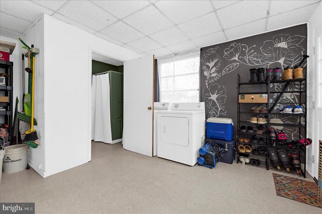 208 ELM ST, Centreville, MD 21617