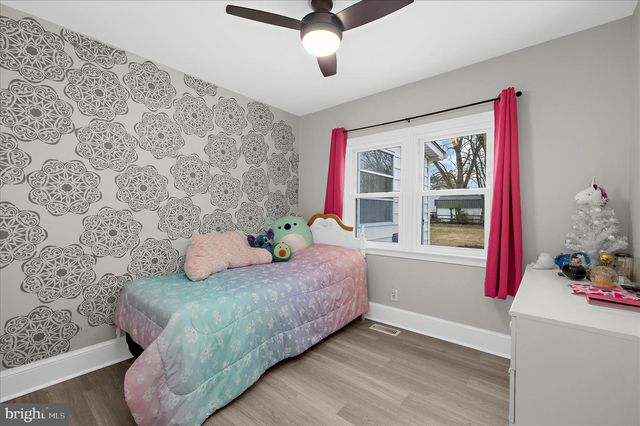 208 ELM ST, Centreville, MD 21617