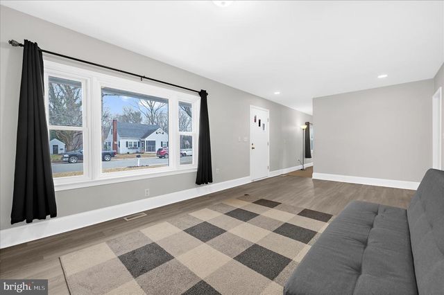 208 ELM ST, Centreville, MD 21617