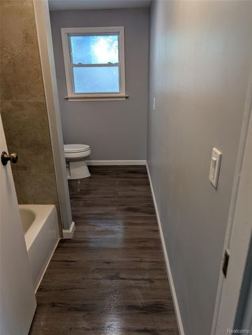 26241 Weigel Road, Huron Charter Township, MI 48164