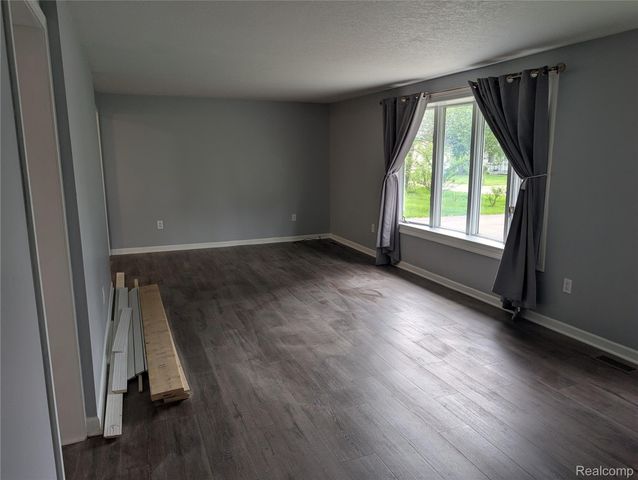 26241 Weigel Road, Huron Charter Township, MI 48164