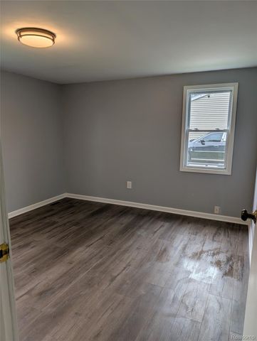 26241 Weigel Road, Huron Charter Township, MI 48164