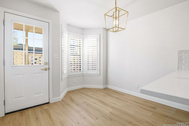 2611 Eisenhauer Rd Apt 1005, San Antonio, TX 78209