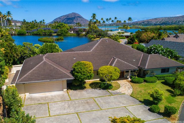 5949 Kalanianaole Highway A, Honolulu, HI 96821