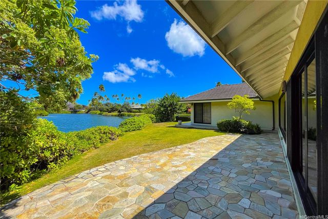 5949 Kalanianaole Highway A, Honolulu, HI 96821
