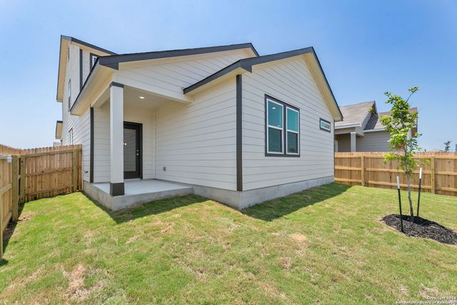 2947 Angelou Street, New Braunfels, TX 78130