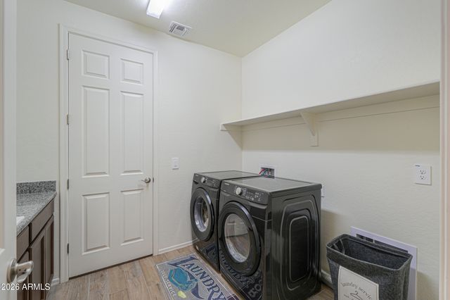 22274 N DANIEL Drive, Maricopa, AZ 85138