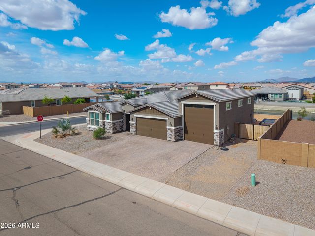 22274 N DANIEL Drive, Maricopa, AZ 85138