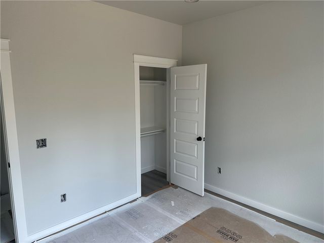 3 Croxton Lane, Bella Vista, AR 72715