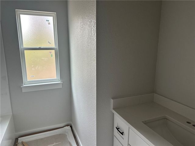 3 Croxton Lane, Bella Vista, AR 72715