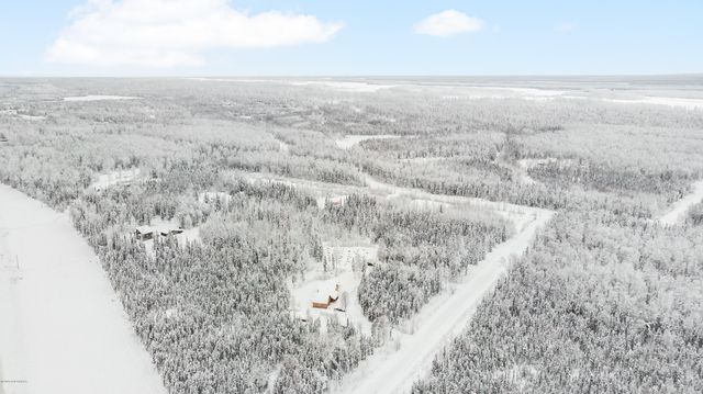 69001 S Greys Creek Circle, Willow, AK 99688
