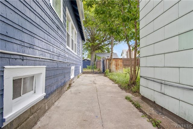 85 Ullman Street, Buffalo, NY 14207