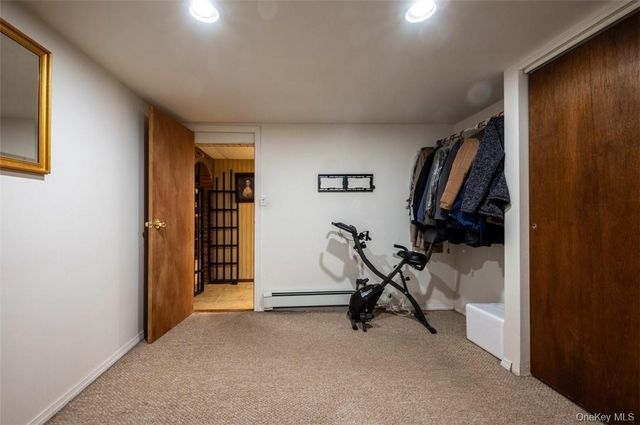 200 Ingraham Lane, New Hyde Park, NY 11040