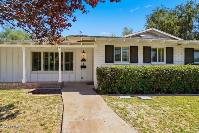 216 E GLENN Drive, Phoenix, AZ 85020