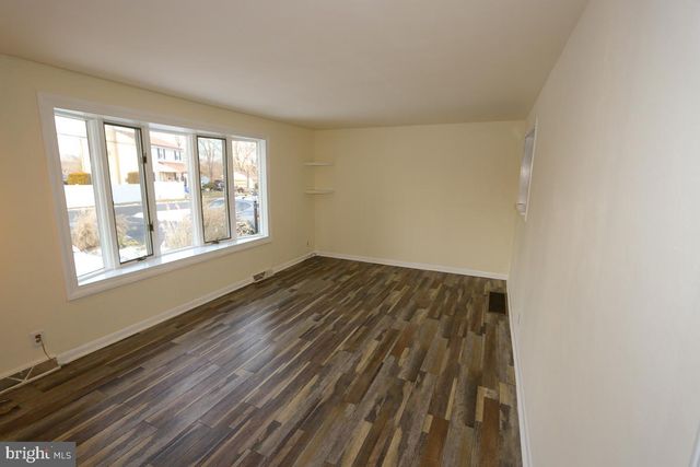 201 CASTELLO AVE, Hatboro, PA 19040