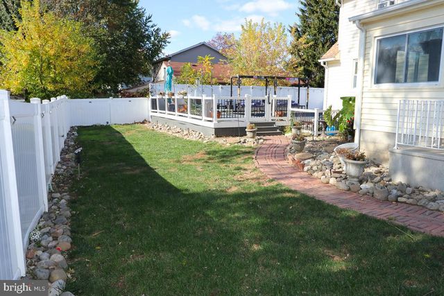 201 CASTELLO AVE, Hatboro, PA 19040