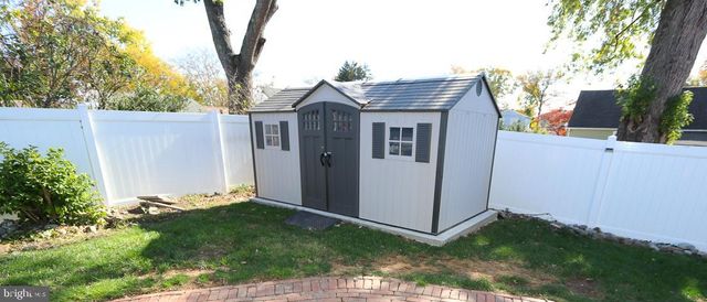 201 CASTELLO AVE, Hatboro, PA 19040