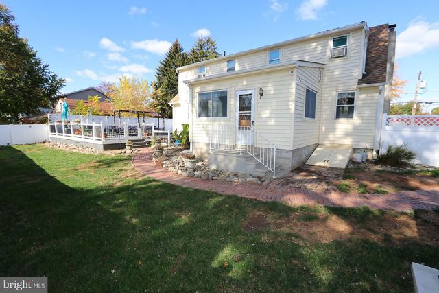 201 CASTELLO AVE, Hatboro, PA 19040