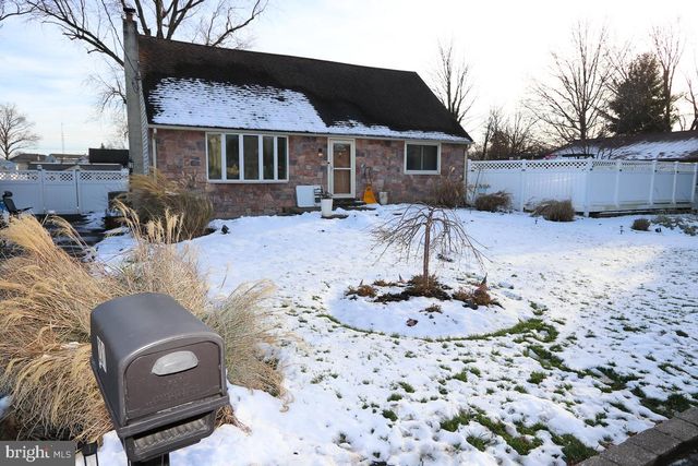 201 CASTELLO AVE, Hatboro, PA 19040