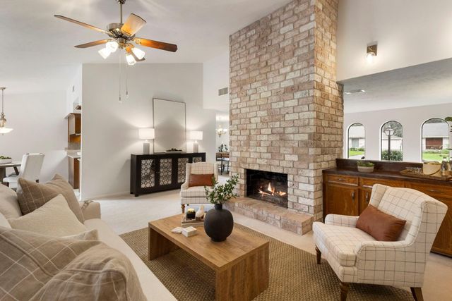 2930 Brookdale Drive, Kingwood, TX 77339